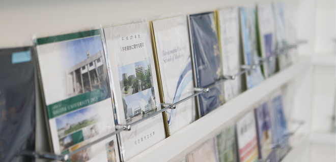 全国に展開する直営校舎のネットワークで全国の医学部最新入試情報を生徒個々に活かせる環境