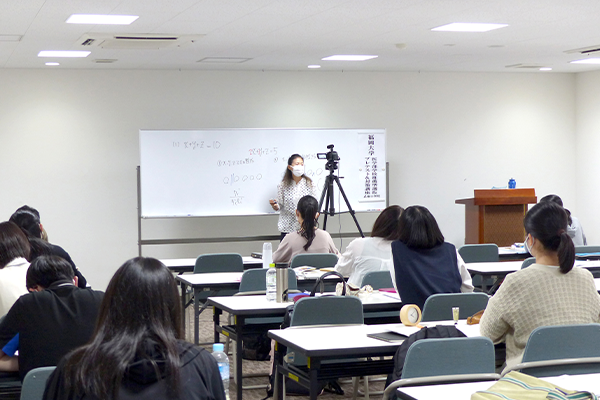 指導を行うのは福岡大学医学部合格者を多数輩出したプロ講師陣！