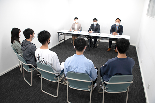 最終のグループ面接で万全の備えを！