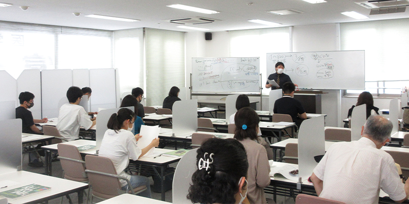 これまでに多くの合格実績を出してきたプロの講師陣による攻略法の解説